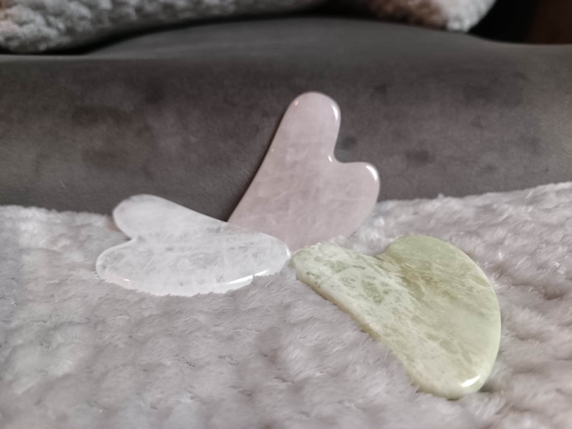 Gua Sha - Différentes Pierres ( - 50 % remise déjà effectuée )