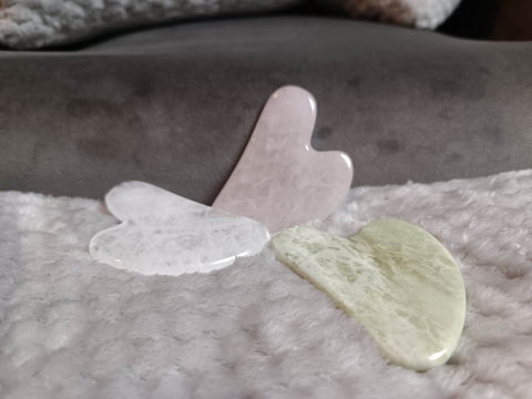 Gua Sha - Différentes Pierres ( - 50 % remise déjà effectuée )