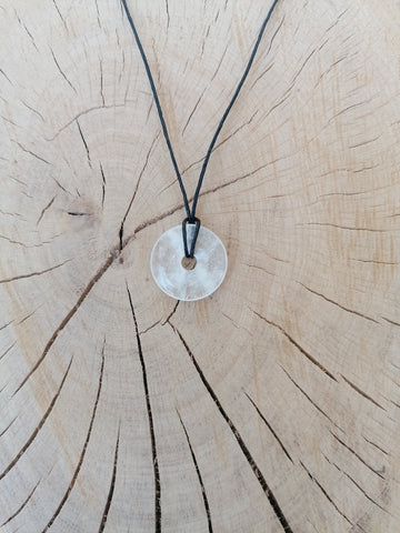 Cristal de Roche - Pendentif Donut - Différentes Tailles (-50 % Remise déjà effectuée )
